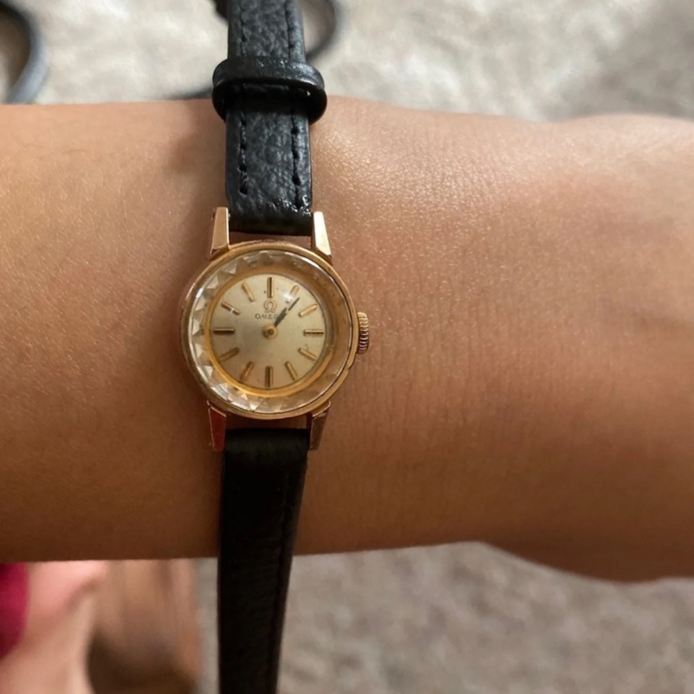 omega women black watch